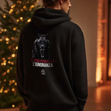 Felpa “Il vero pericolo è l’ignoranza” - Cappuccio, nera con grafica sul retro