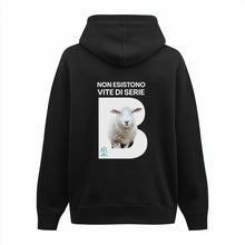 Felpa con cappuccio “Non esistono vite di serie B” - Pecora